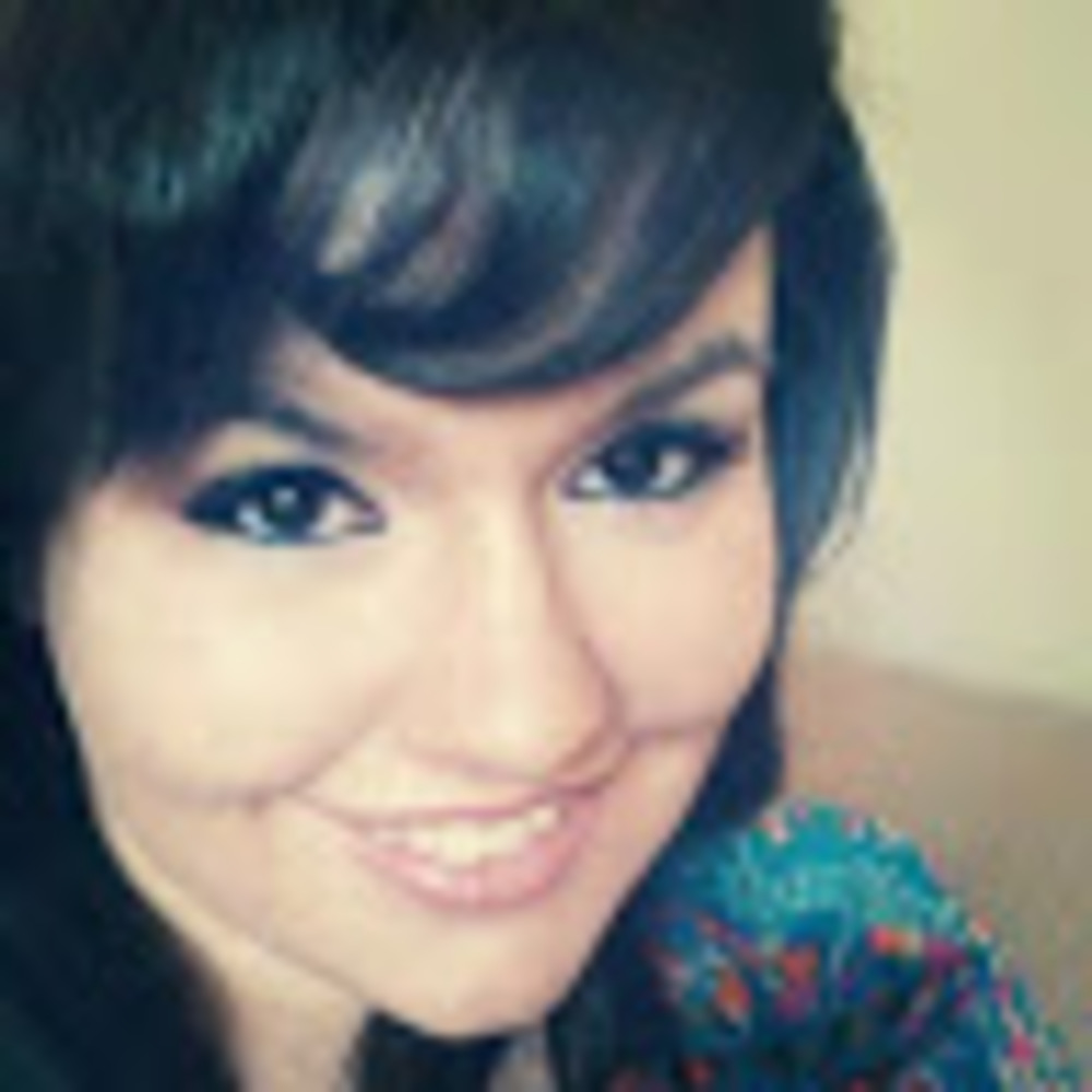 Meet your Posher, Angela